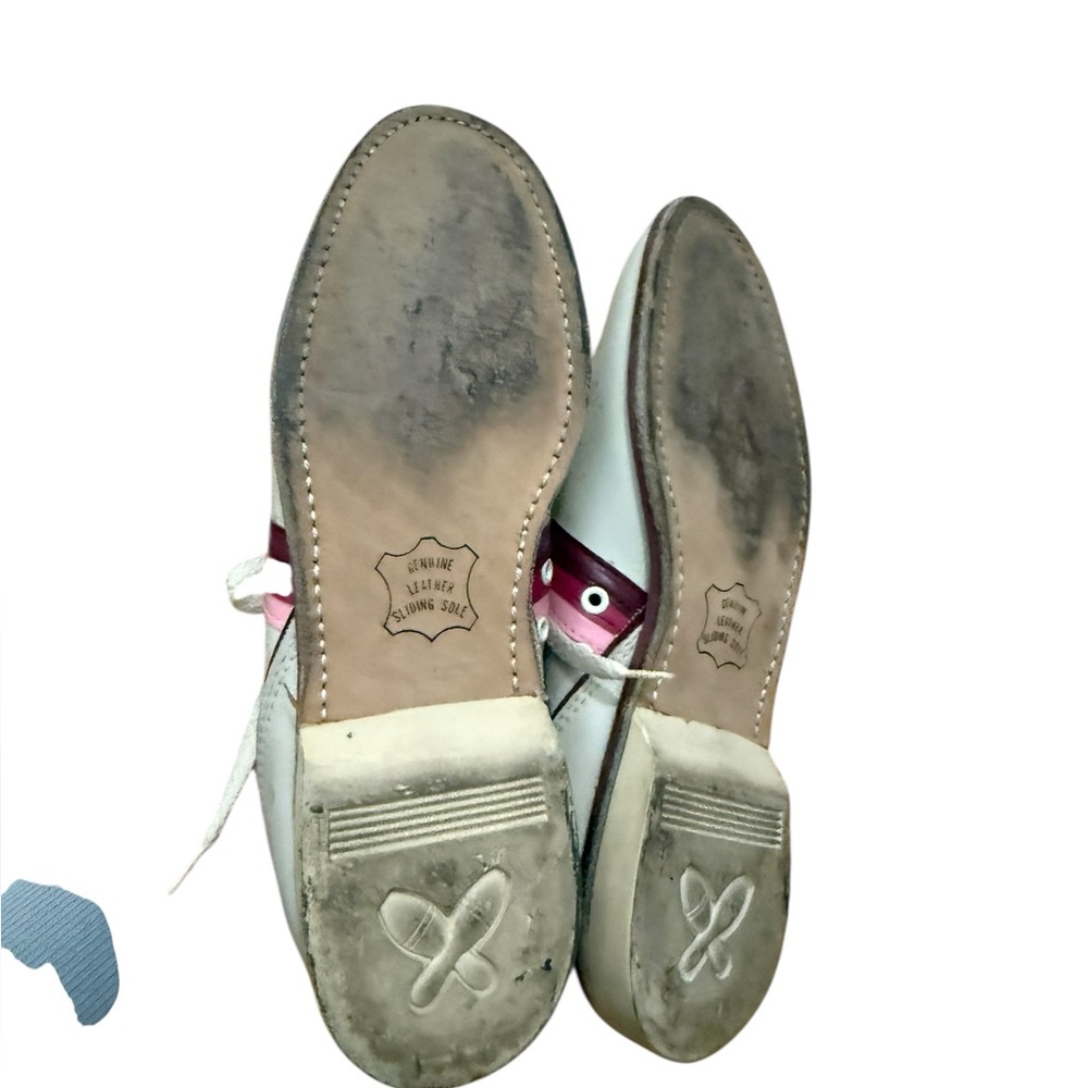 Elegant Cream and Pink Women's Bowling shoes - Picture 6 of 6